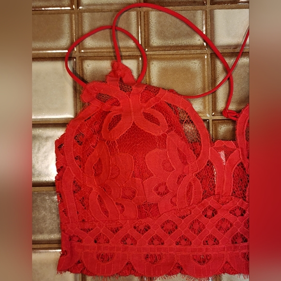 NEW Crochet Lace Bralette - Plus Size Ruby Red - Picture 4 of 11